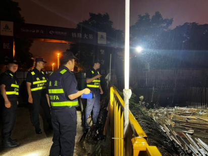 安全文明兩手抓 地保執(zhí)法在行動 (1)445.png