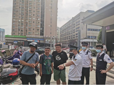 安全文明兩手抓 地保執(zhí)法在行動 (1)903.png